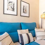 Velazquez & Old Town By Ele Apartments